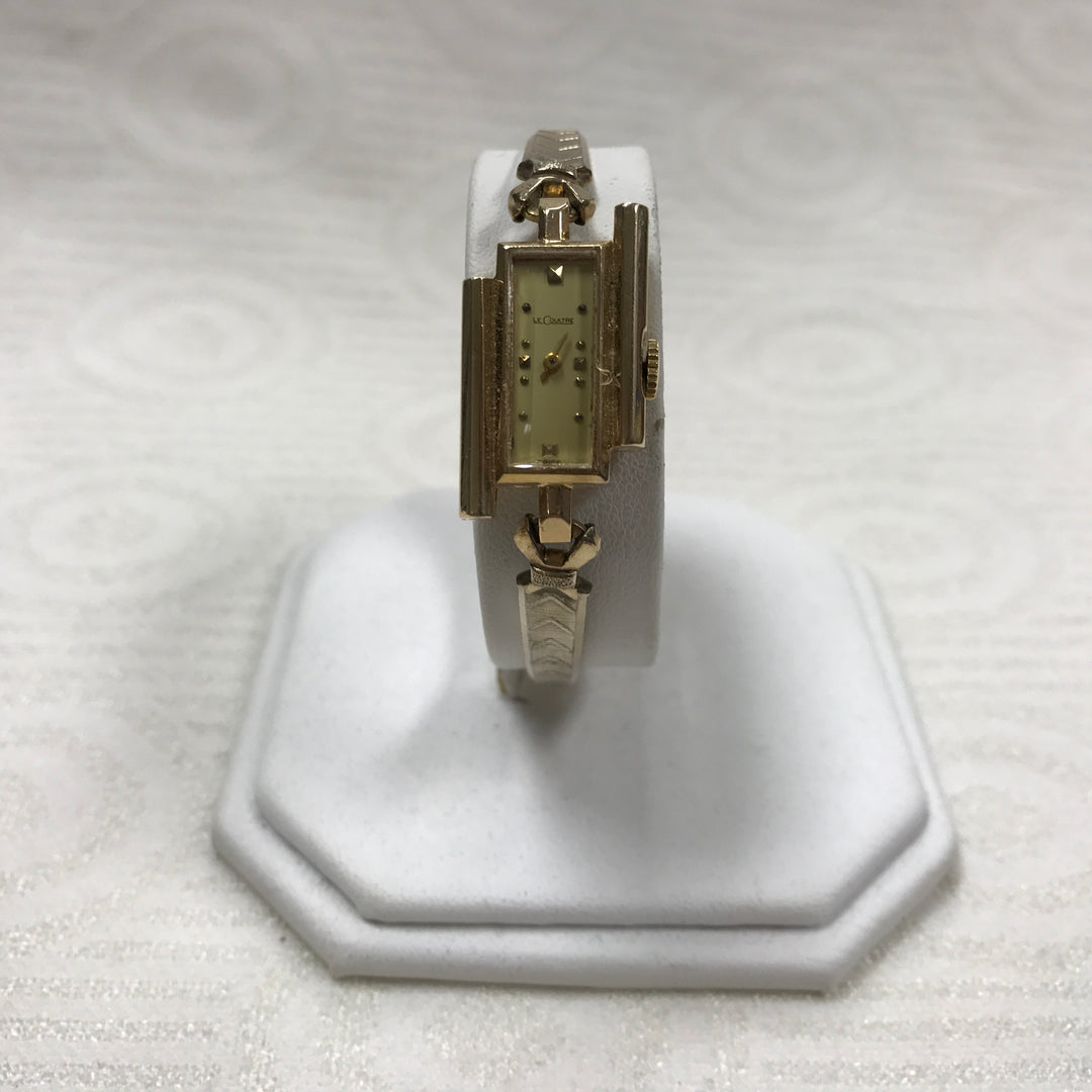 a148 Vintage Original LeCoultre 14K Gold Mechanical Hand Winding Wrist Watch
