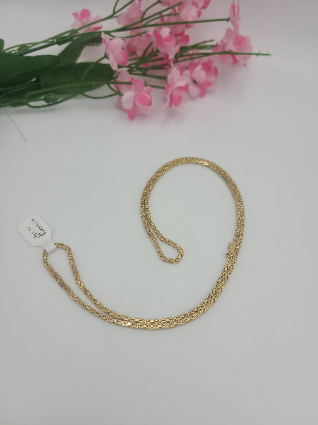 k813 Gorgeous 24" Byzantine Necklace in 14kt Yellow Gold