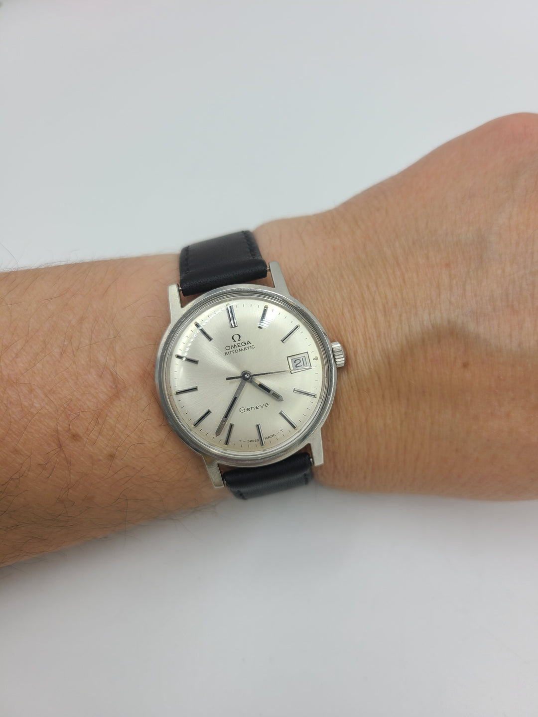 k751 Handsome Men's Vintage Automatic Omega Wristwatch