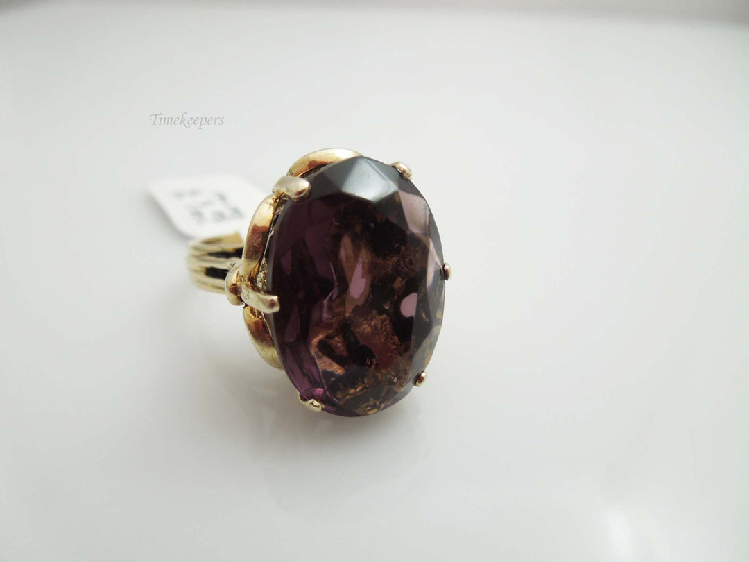 a400 Beautiful Large Oval Cut Garnet in a 14k Yellow Gold Ring