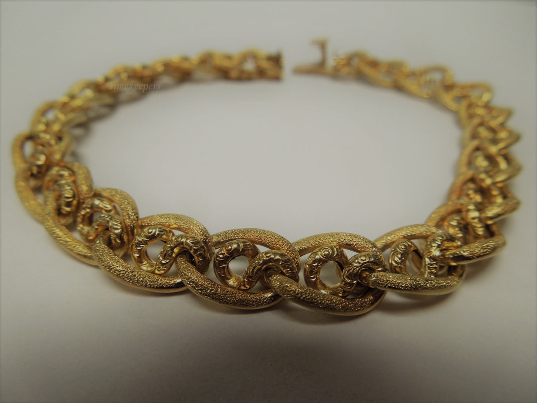 a735 Stunning 14k Yellow Gold Ladies Charm Bracelet
