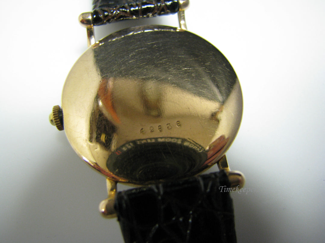 H001 Vintage Juvenia Mechanical Hand Wind Watch in 18k Yellow gold