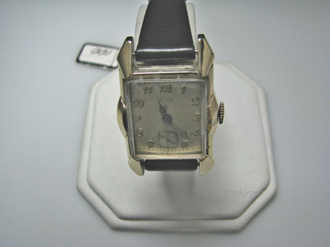 H083 Beautiful Elgin Mechanical Hand Wind Watch with Second Sub-Dial from 1950s