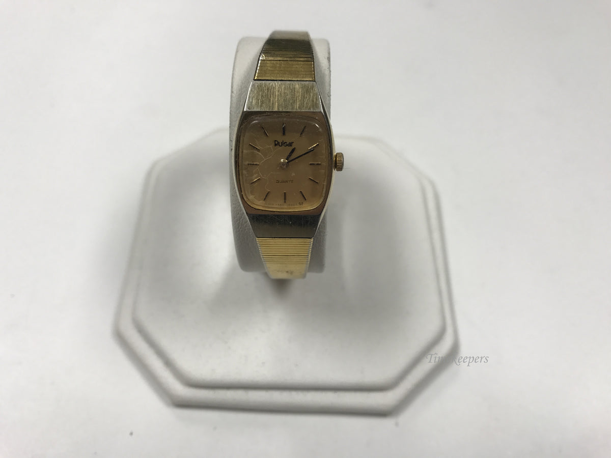 Vintage pulsar quartz ladies on sale watch