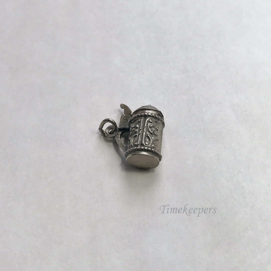 e057 Vintage Sterling Silver German Style Beer Stein Charm Pendant