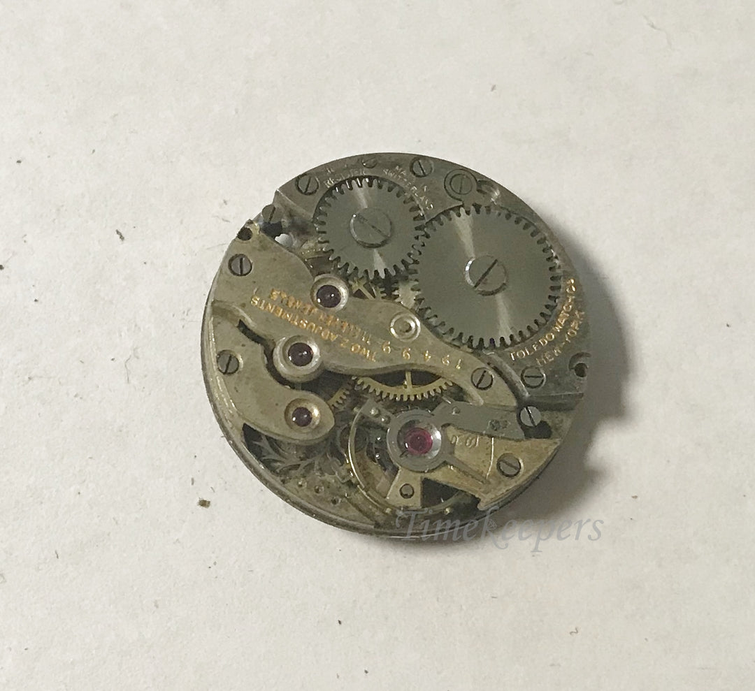 f007 Antique Toledo Watch Watch Movement for Parts or Repair 12J