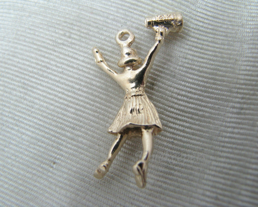 a590 Vintage 14k Yellow Gold Old Fashioned Cheerleader Charm Mid Jump Megaphone