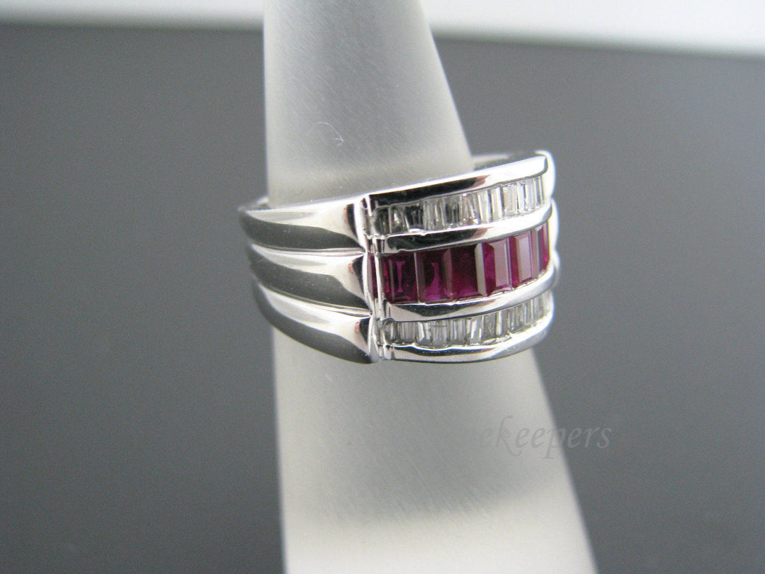 a351 Gorgeous Authentic Ruby Diamond Wedding Band 14k White Gold Ring Size 5.5