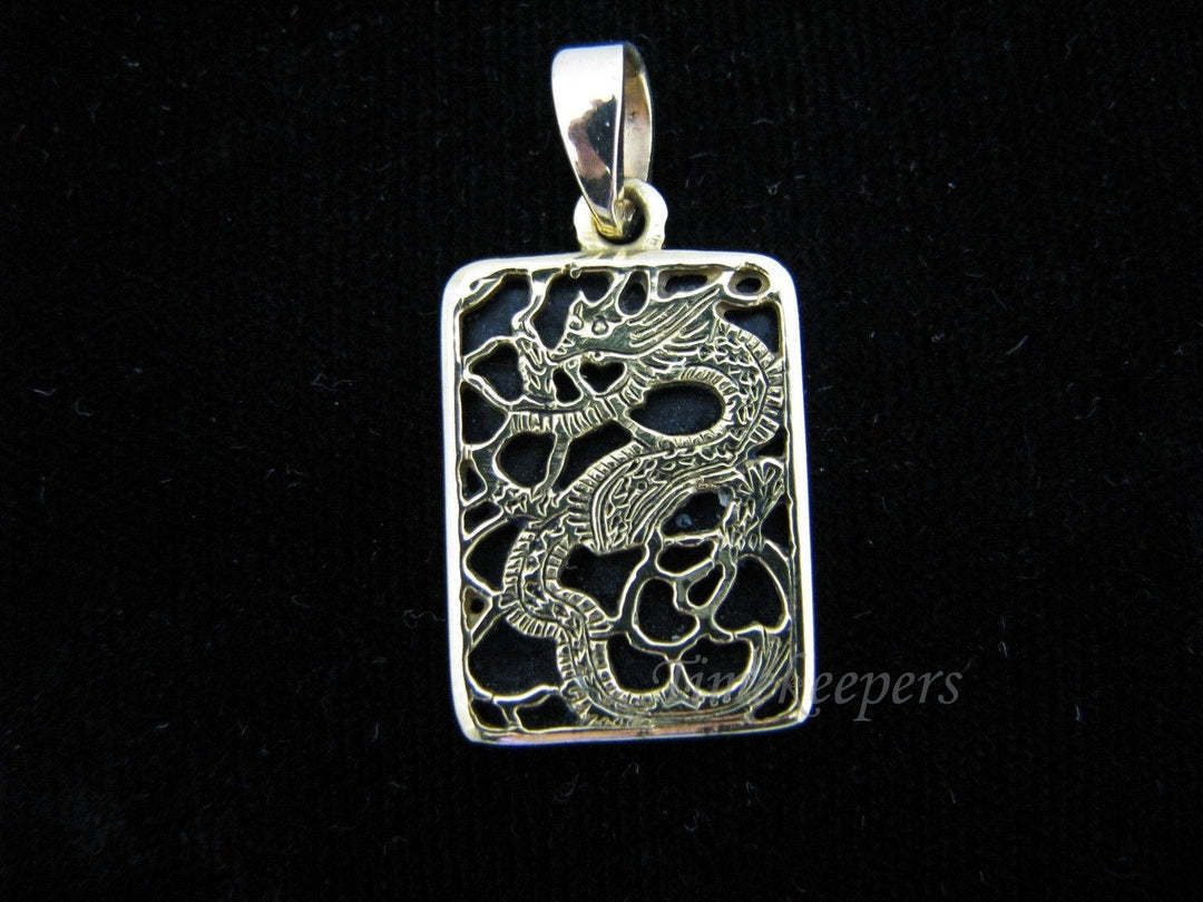 a758 Beautiful 14k Yellow Gold Dragon and Natural Black Obsidian Stone