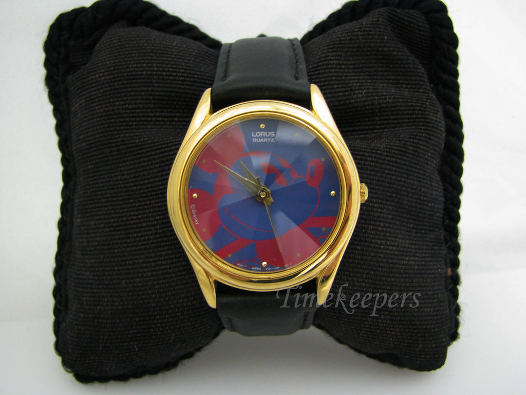 c062 Retro Quartz Lorus Mickey Mouse Watch with Beveled Crystal Red & Blue Dial