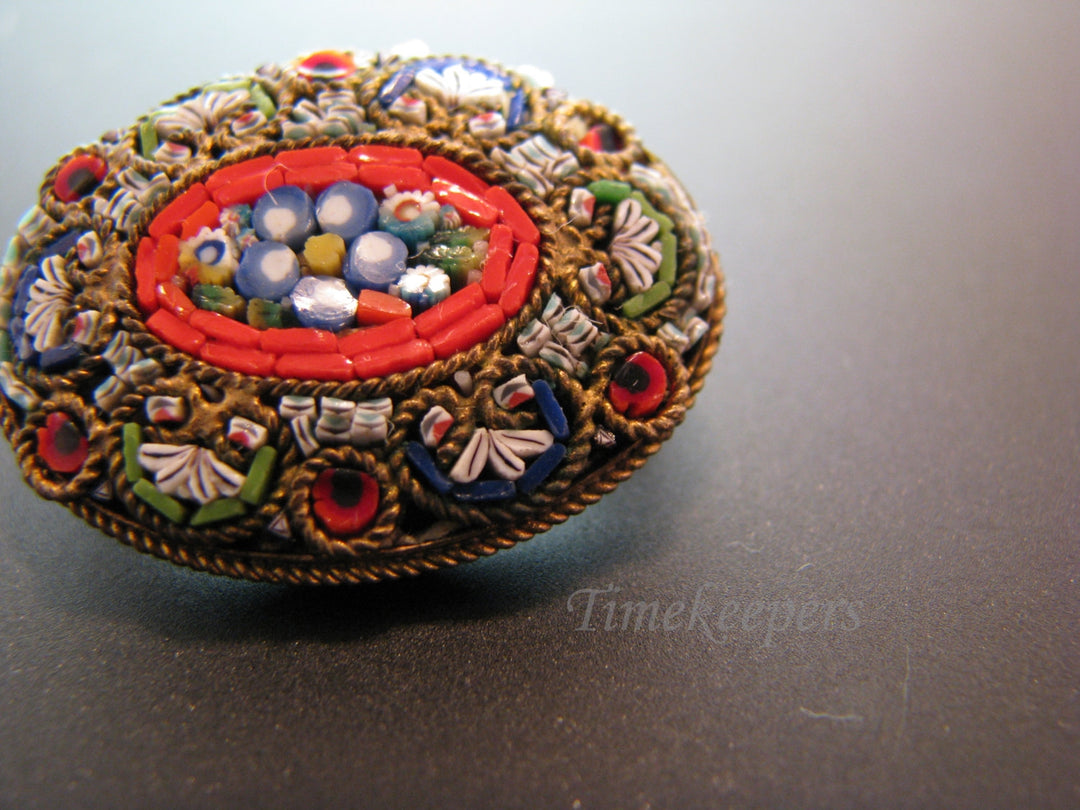 j011 Beautiful Vintage Italian Micro Mosaic Oval Brooch