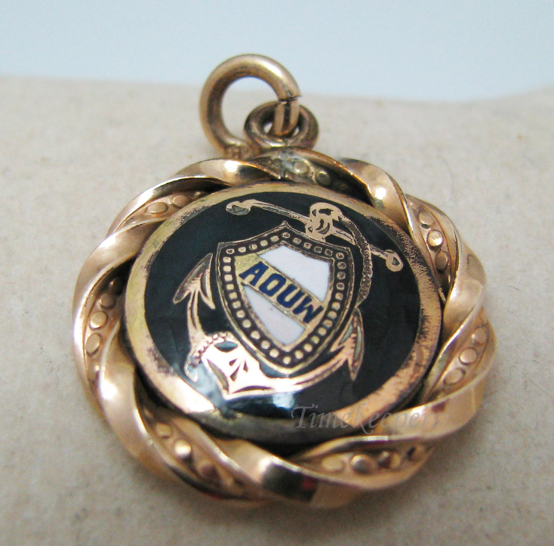 c154 Vintage Ancient Order of United Workmen Enameled Medallion