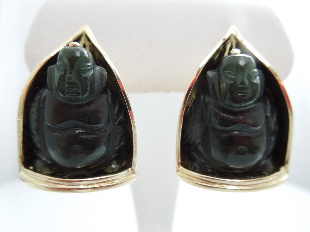 j146 Vintage 14kt Yellow Gold Carved Jade Buddha Earrings