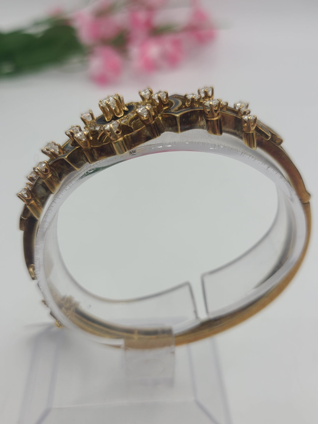 k821 Gorgeous Vintage Diamond and Enamel Bracelet in 14kt Yellow Gold