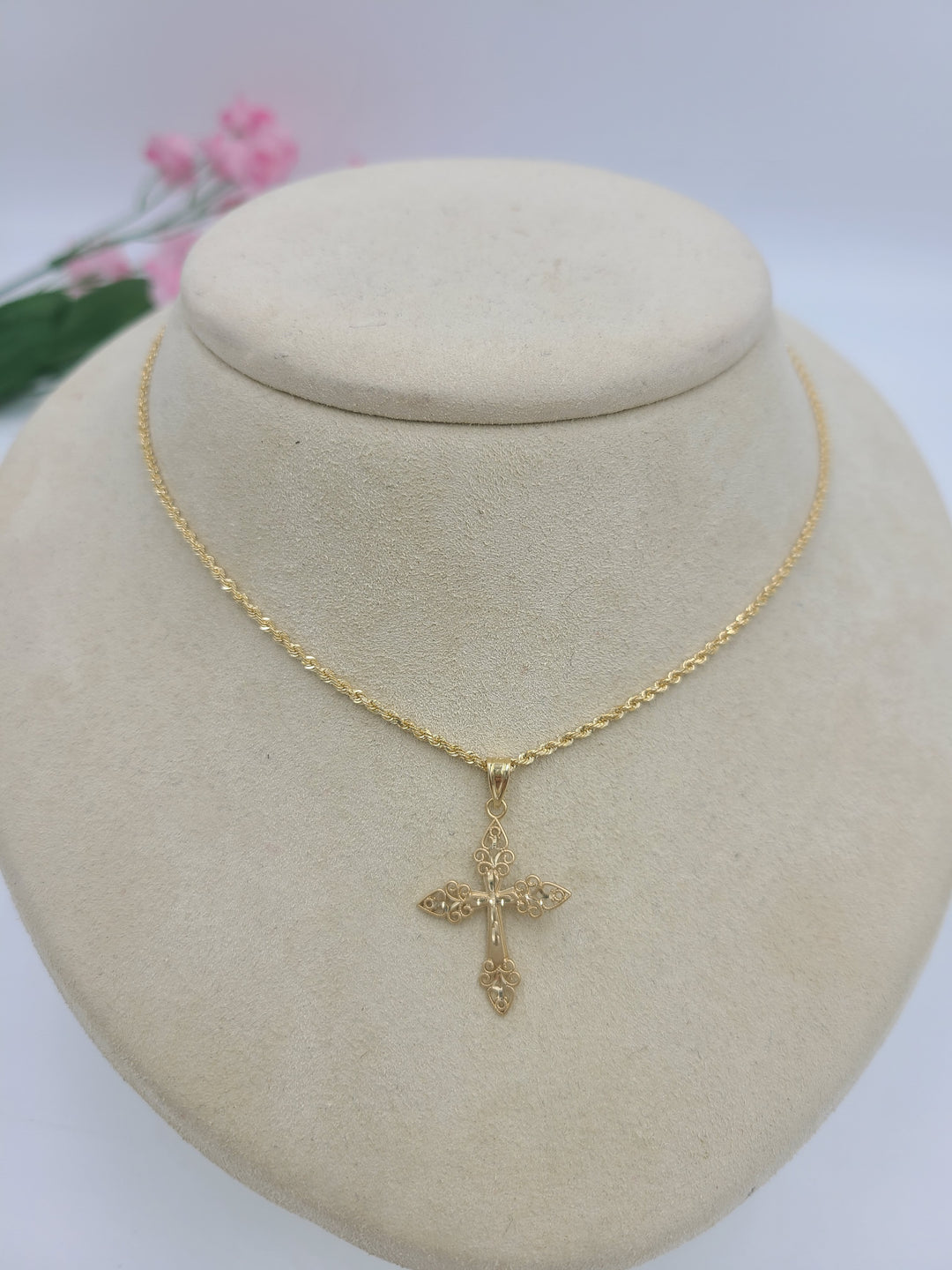 k704 Petite Girls 14kt Yellow Gold Cross Pendant and 16" Rope Chain