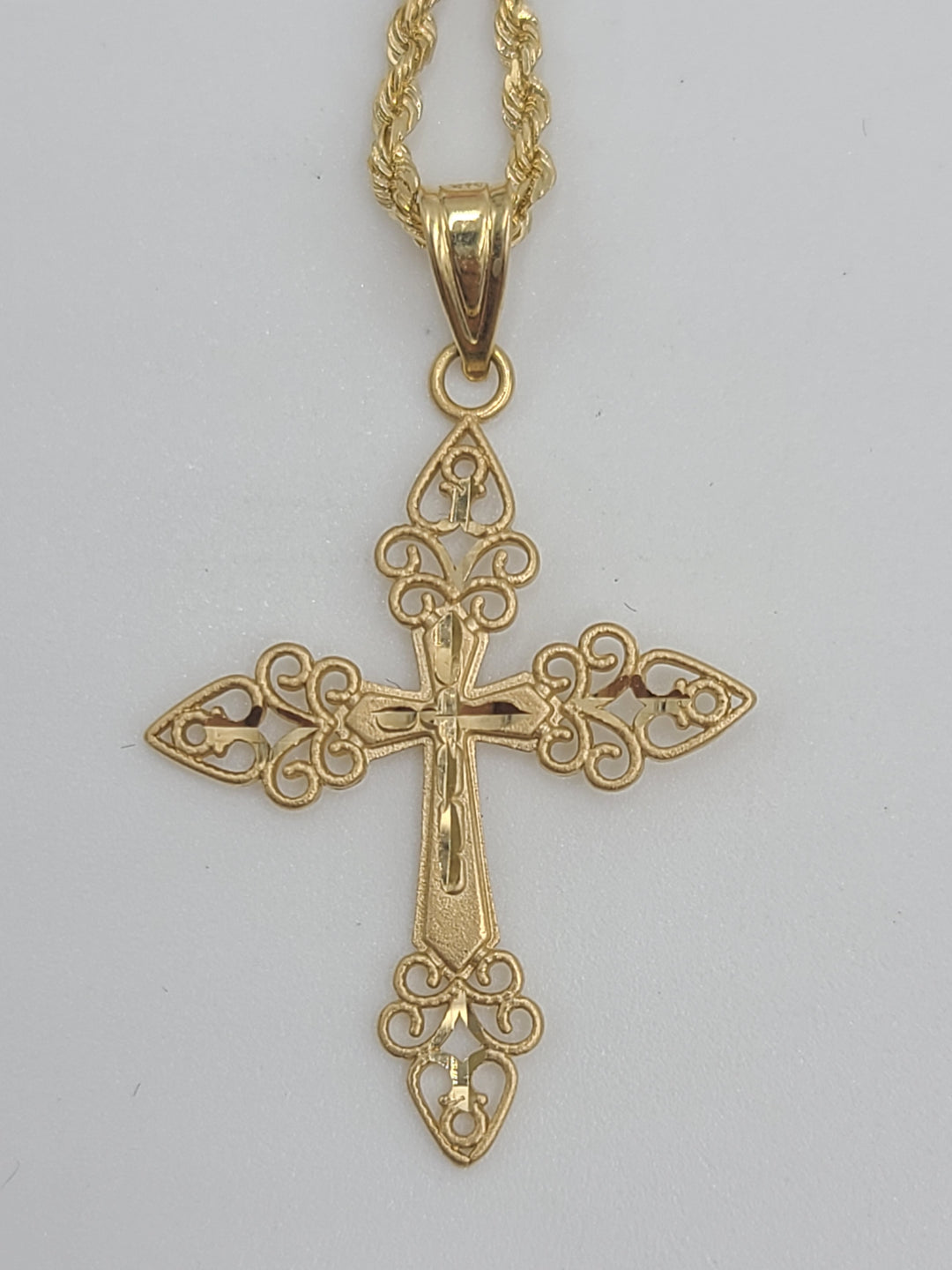 k704 Petite Girls 14kt Yellow Gold Cross Pendant and 16" Rope Chain