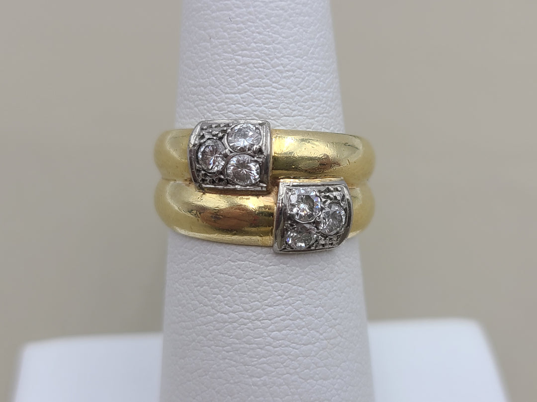 k893 Stunning Ladies 18kt Yellow Gold Double Banded Diamond Ring