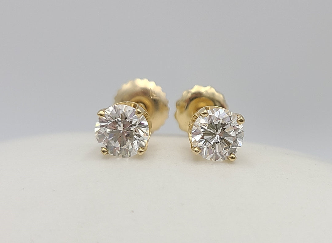 k939 Stunning 1ct Diamond Stud Earrings in 14kt Yellow Gold