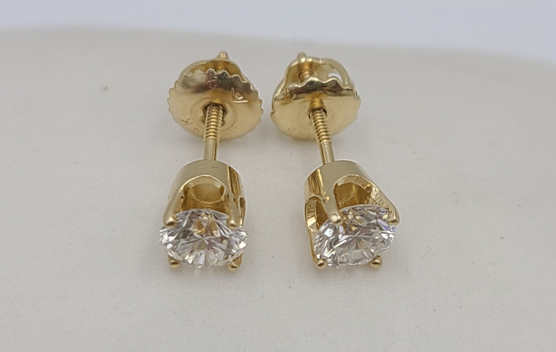 k939 Stunning 1ct Diamond Stud Earrings in 14kt Yellow Gold