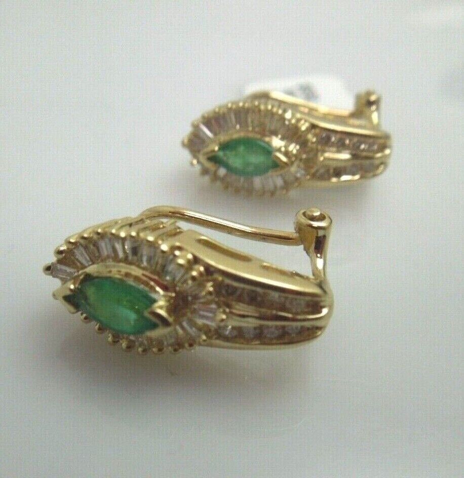 r166 14kt Yellow Gold Emerald Diamond .64 cts Beautiful Earrings 6.2g