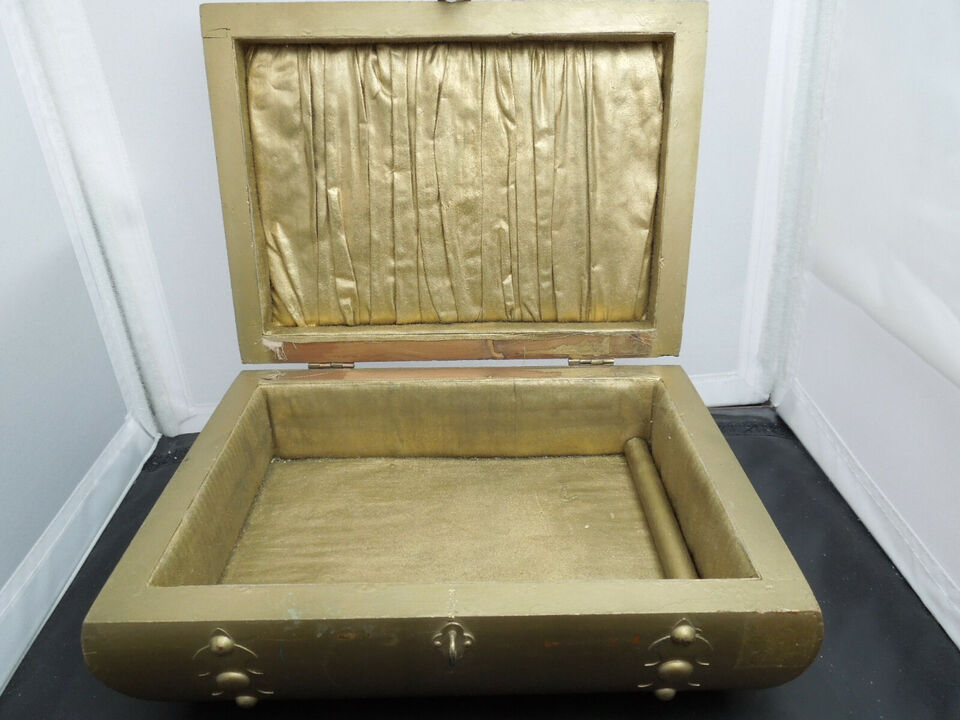 h503 Vintage Wood Rectangle Box-Jewlery, Trinket, Whatever