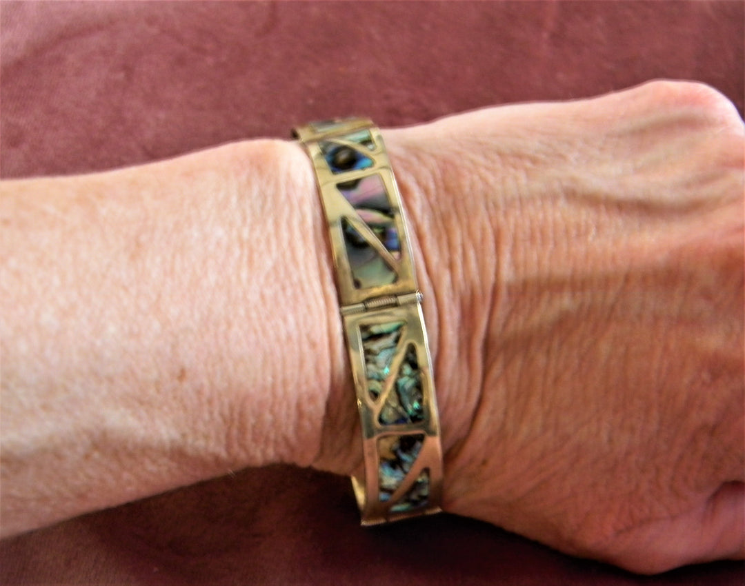 p400 Vintage Mexico Sterling Silver Ladies Bracelet with MOP inlay