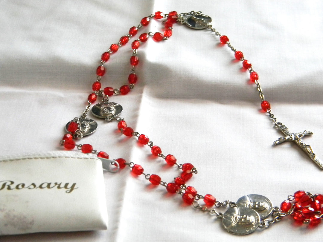 p422 Lovely Vintage set of (2) Rosary One Pocket One Regular with Pouch