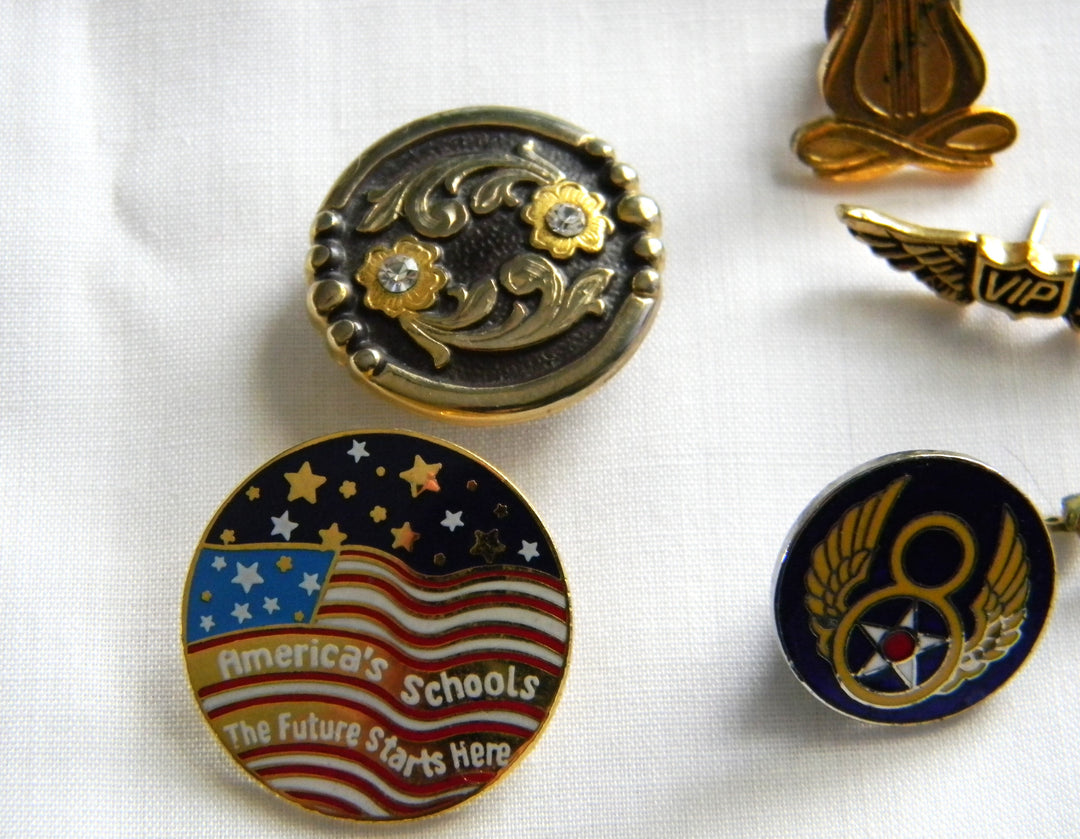 p429 Assorted Lot of 6 Hat or Lapel Pins Music, Year, School etc.