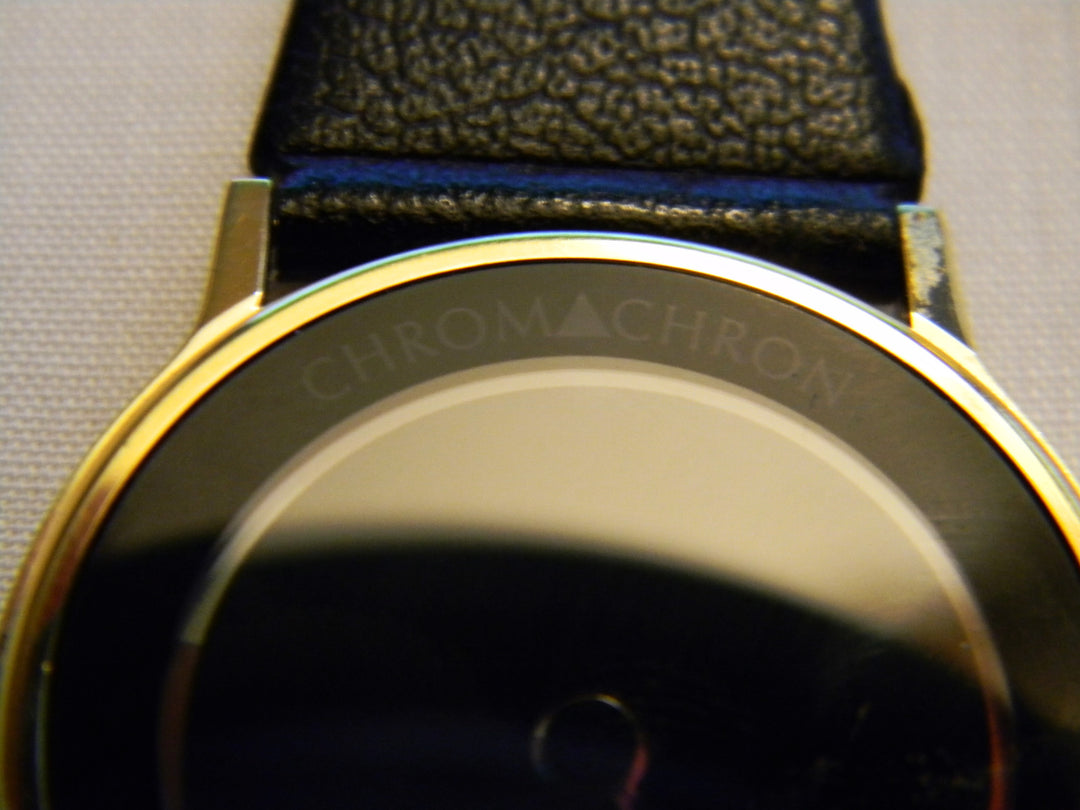 p438 Nice Black and Gold Chromachron Watch with Quartz Movement