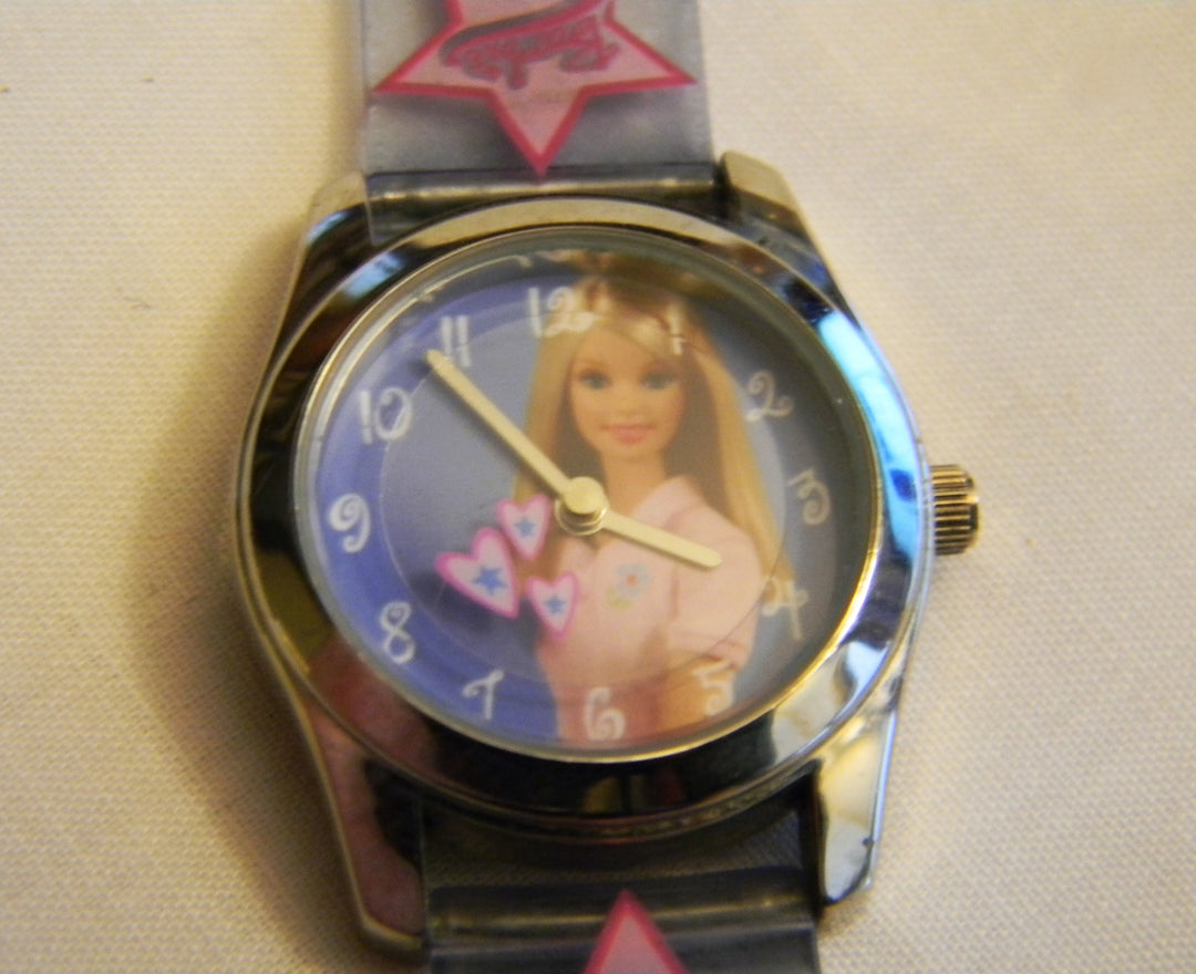 p439 Nice Little Barbie Quartz Watch with a Heart Theme Silicone Band