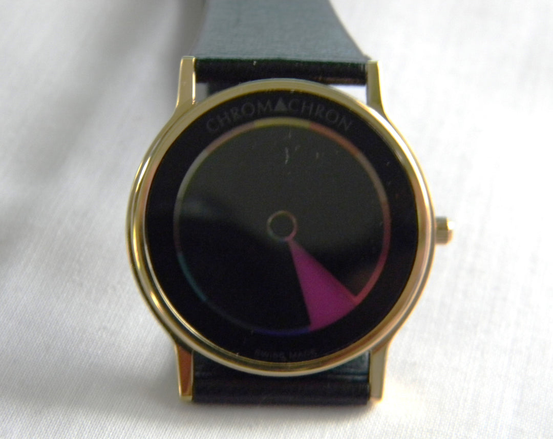 p438 Nice Black and Gold Chromachron Watch with Quartz Movement