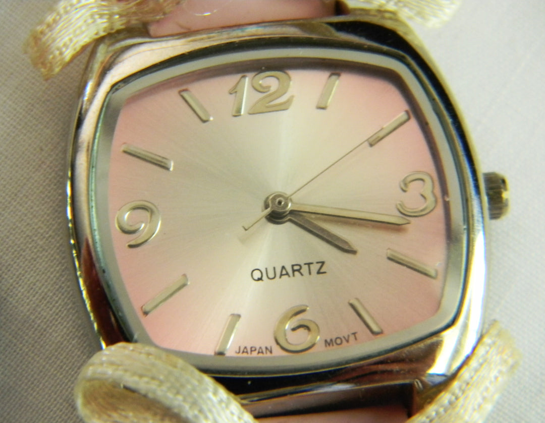 p442 Lot of two Ladies Quartz Watches Jessica Carlyle and Pink Watch