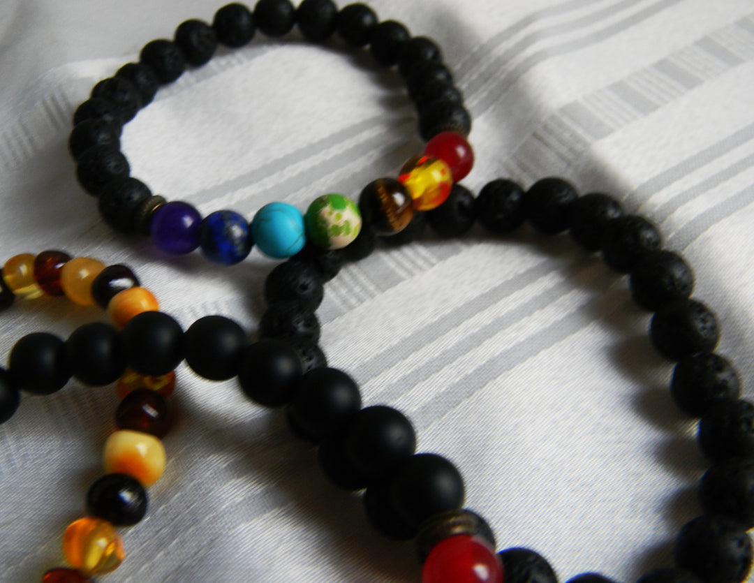 p469 Set of 5 Stretch Bracelets Lava Rock, Amber, Turquoise and Others