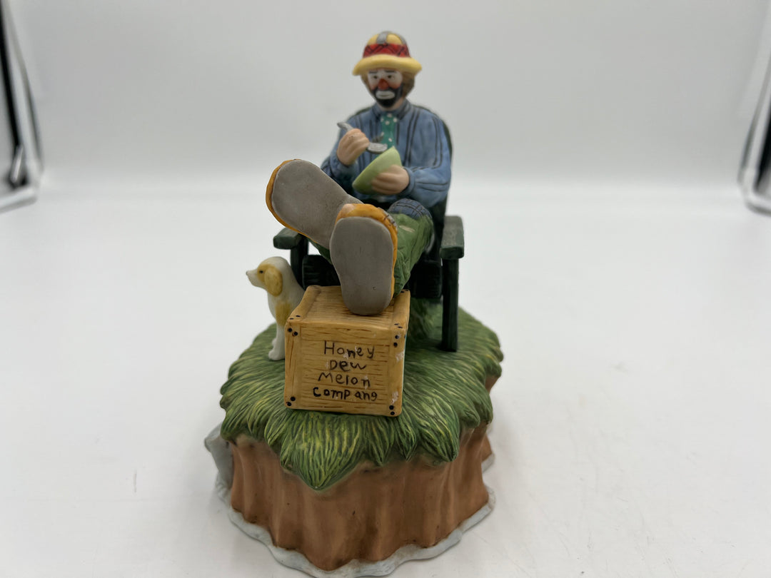 t958 Unique Emmett Kelly Jr. Collection Music Box