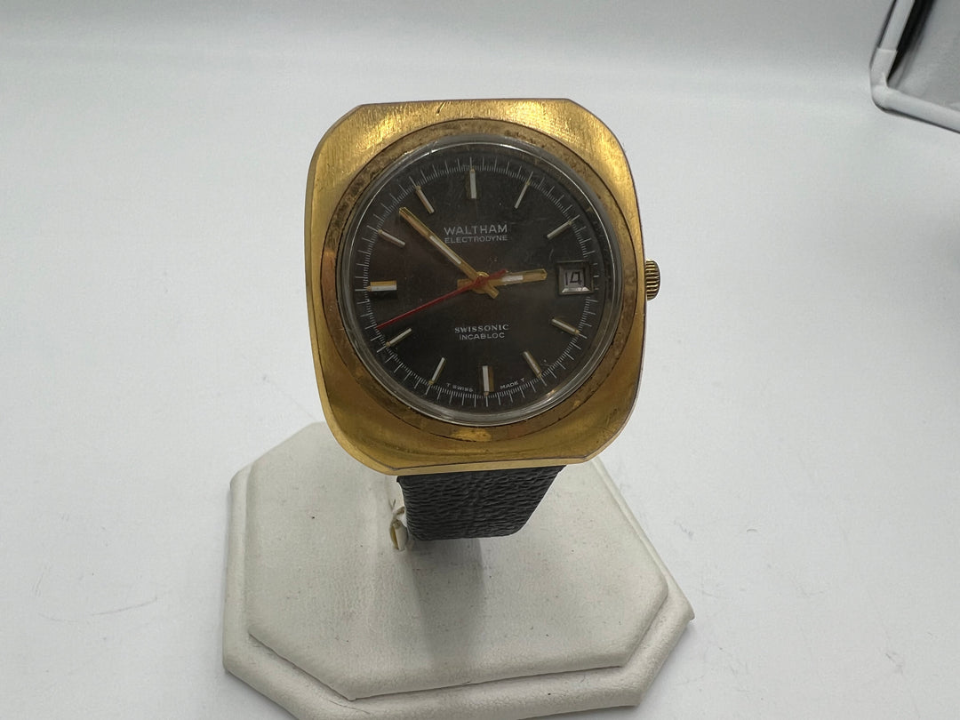 t983 Waltham Electrodyne Swissonic Incabloc Wrist Watch