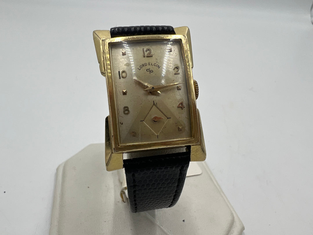 u037 Lord Elgin 1940s 14k Gold Filled Wrist Watch