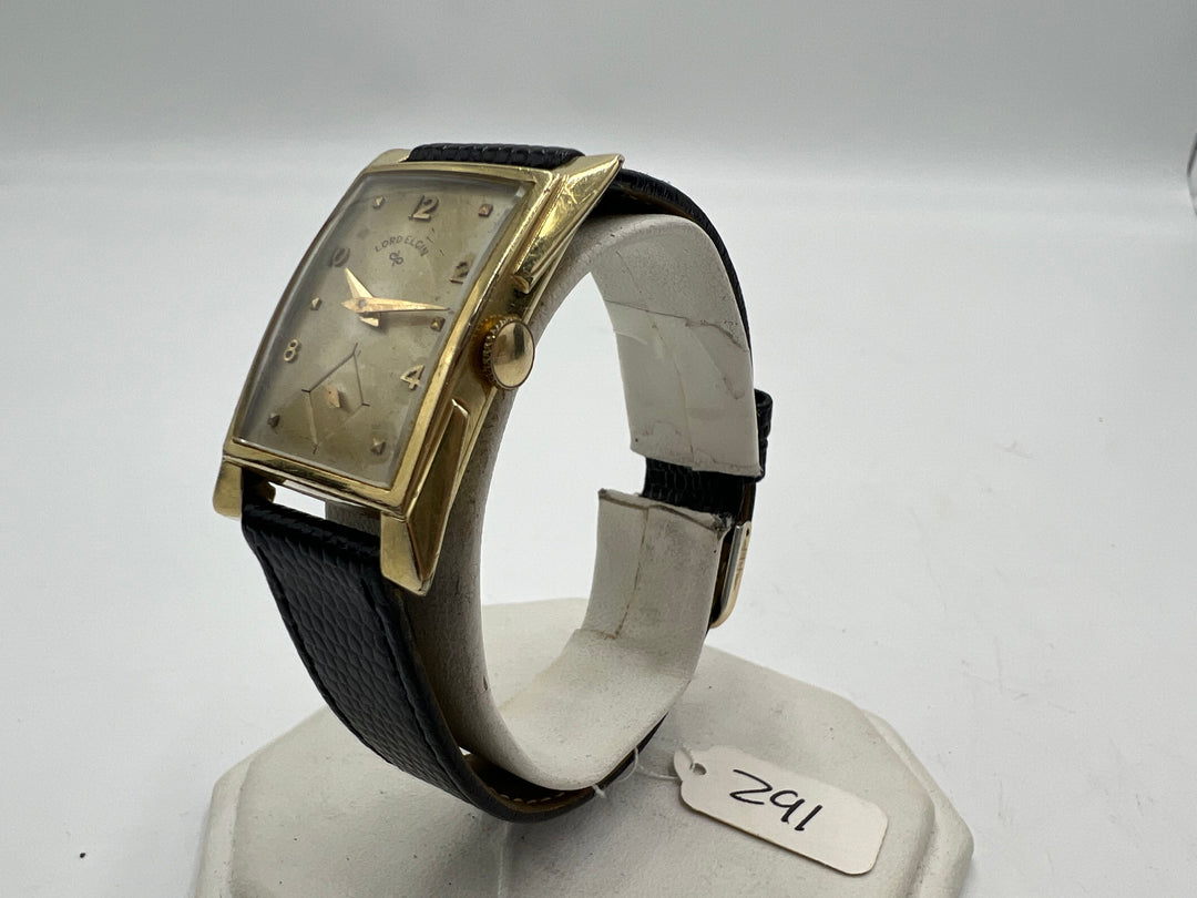 u037 Lord Elgin 1940s 14k Gold Filled Wrist Watch