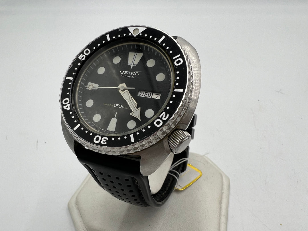 u057 Seiko Turtle Automatic Stainless Steel Water Resistant