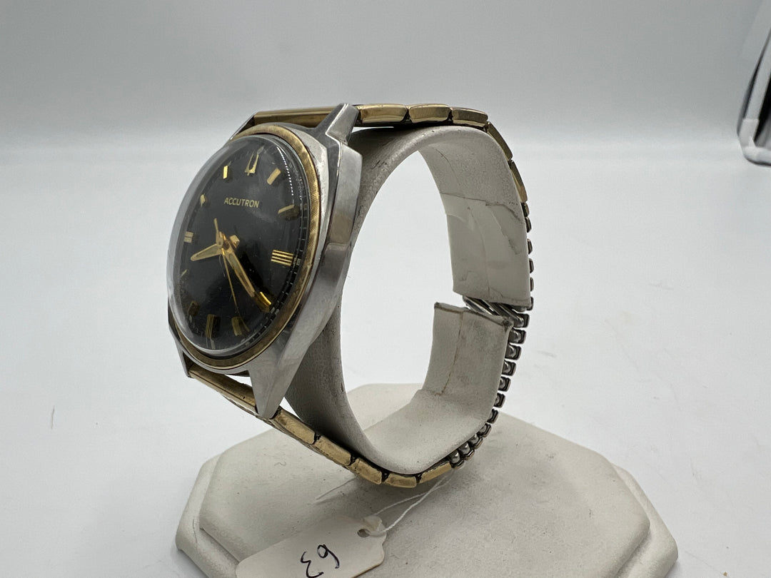 u074 Bulova Accutron 10kt Gold Filled Bezel Black Dial