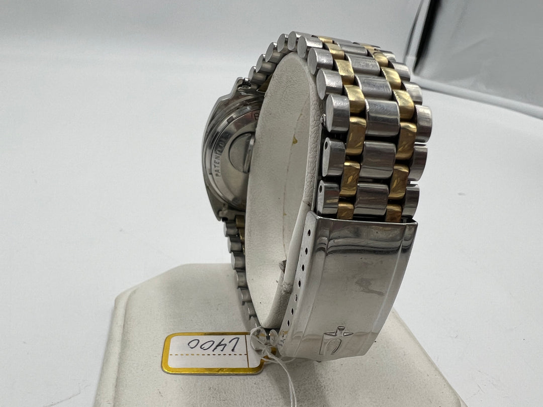 u082 Bulova Accutron Spaceview Gold Plated Bezel