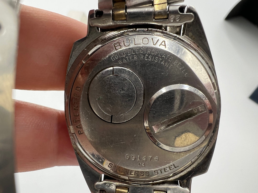 u082 Bulova Accutron Spaceview Gold Plated Bezel