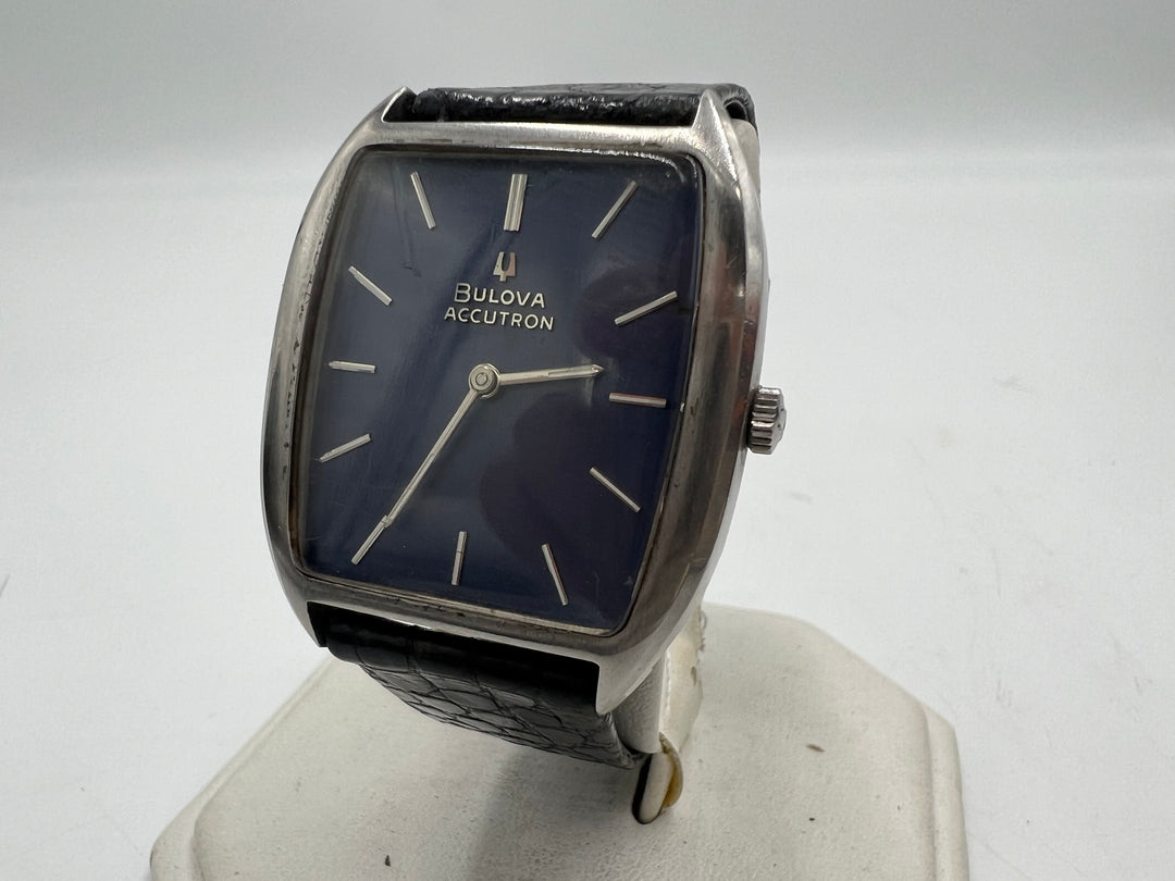 u084 Bulova Accutron Blue Dial w/ Black Strap