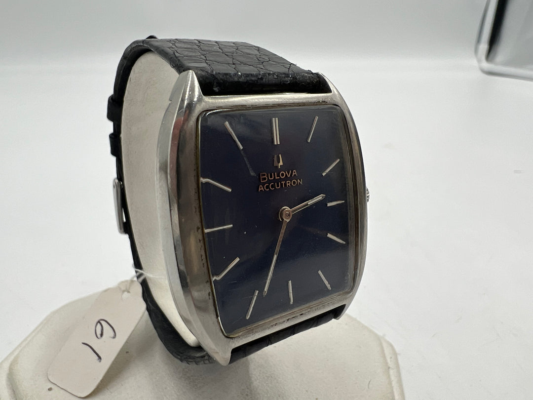 u084 Bulova Accutron Blue Dial w/ Black Strap