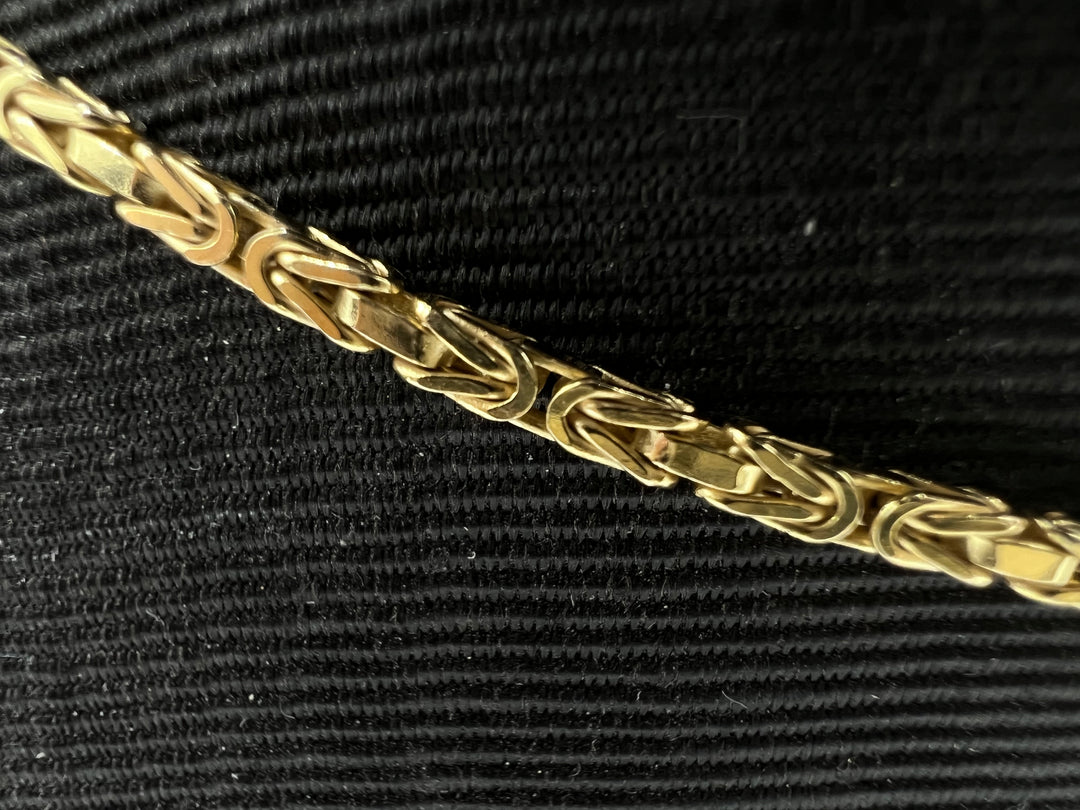 u157 14kt Yellow Gold Byzantine Chain