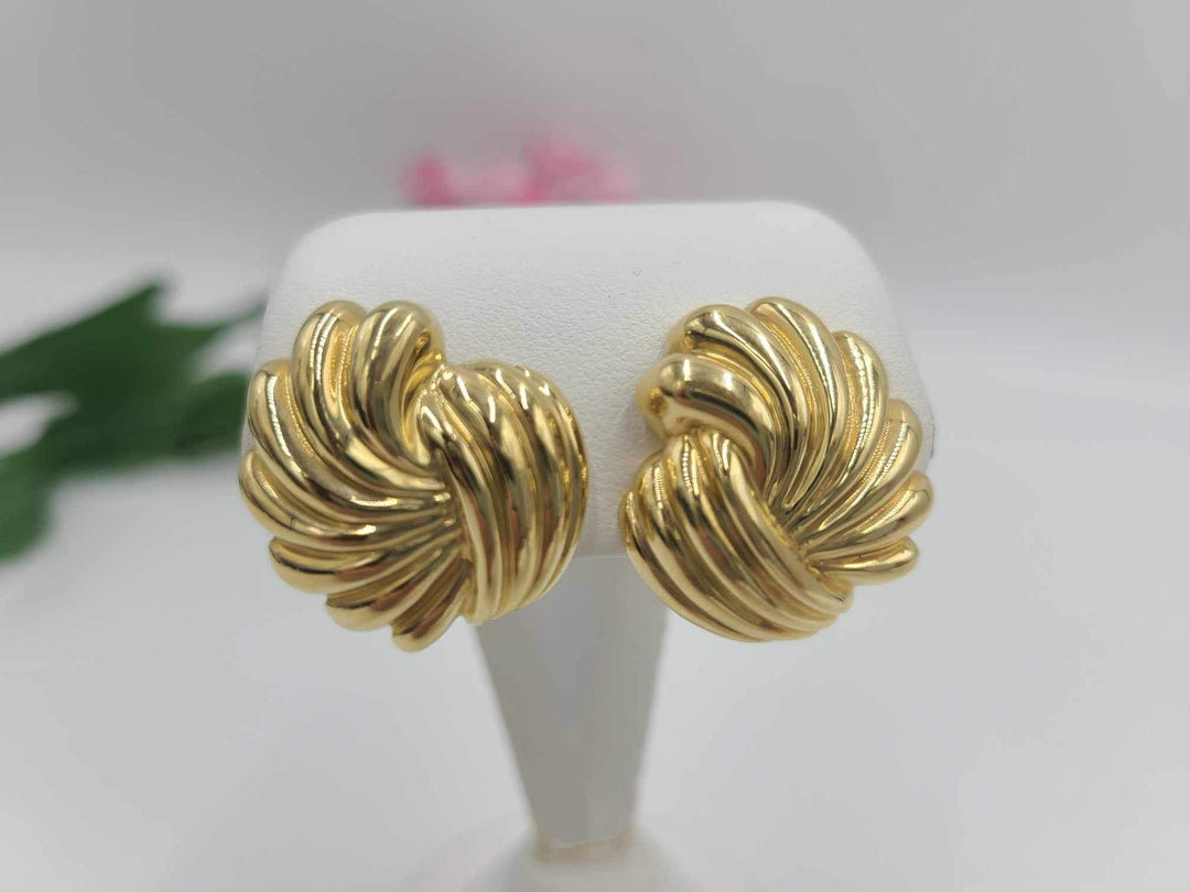 u166 Dankner Swirl 14kt Yellow Gold Earrings