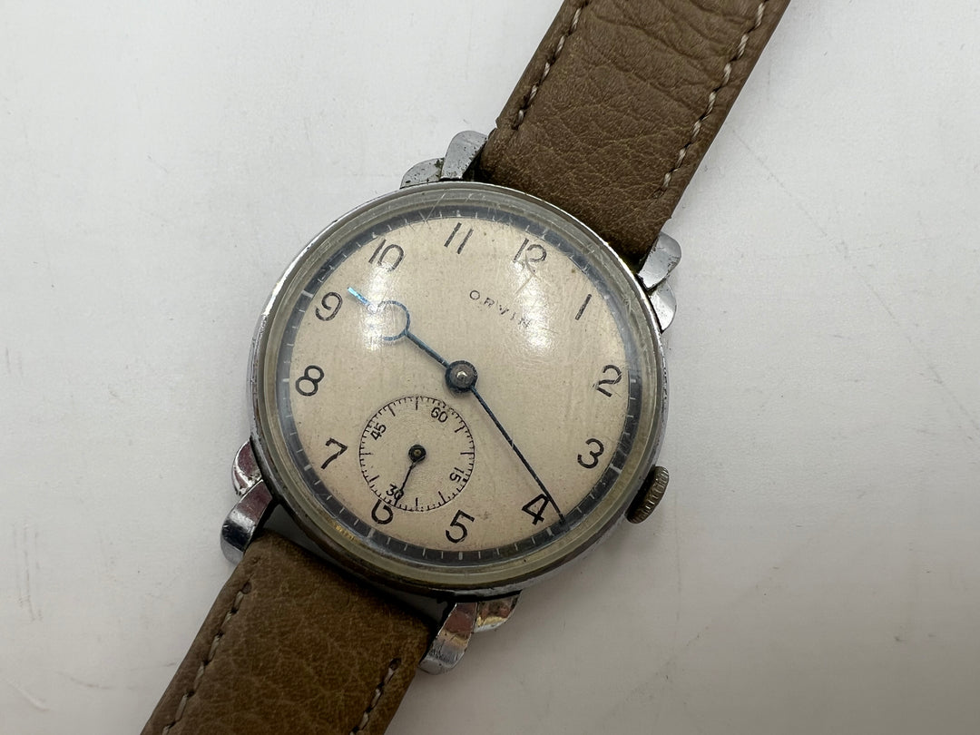 u187 Orvin 1940s Fancy Lug Manual Wind Small Seconds Watch