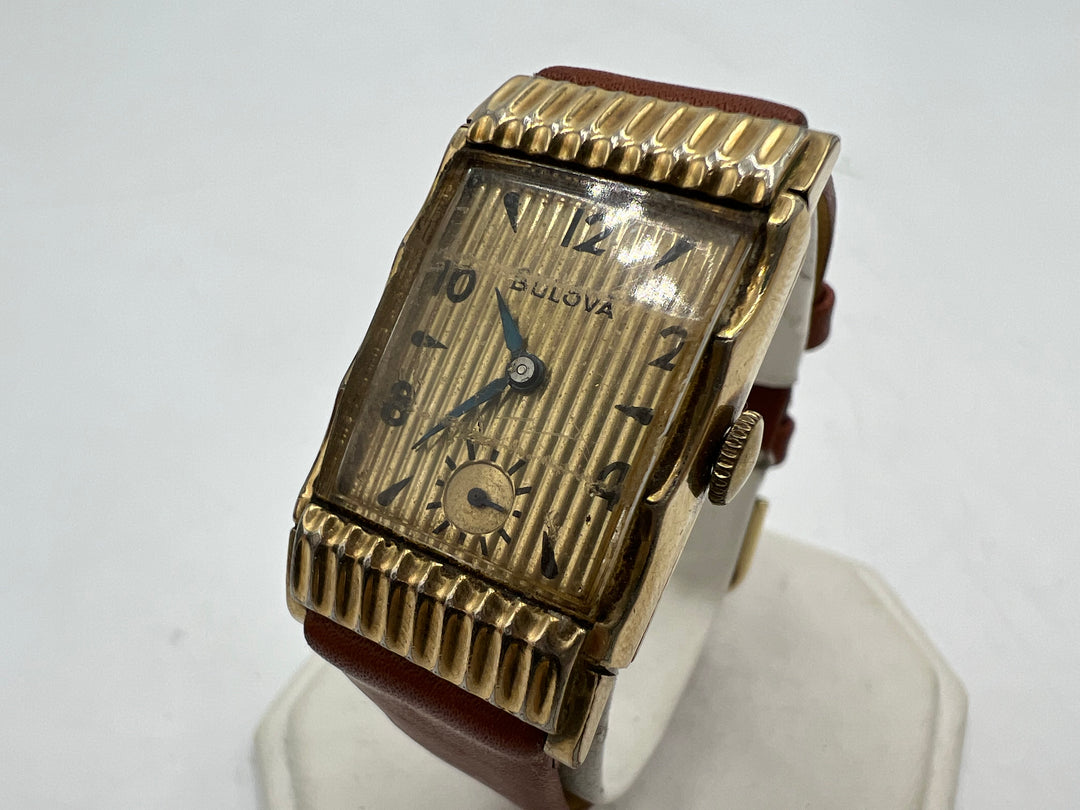 u190 Bulova 1930s 10kt Gold Filled Wrist Watch