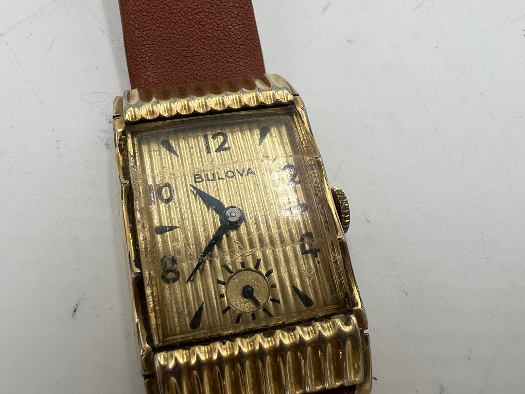 u190 Bulova 1930s 10kt Gold Filled Wrist Watch