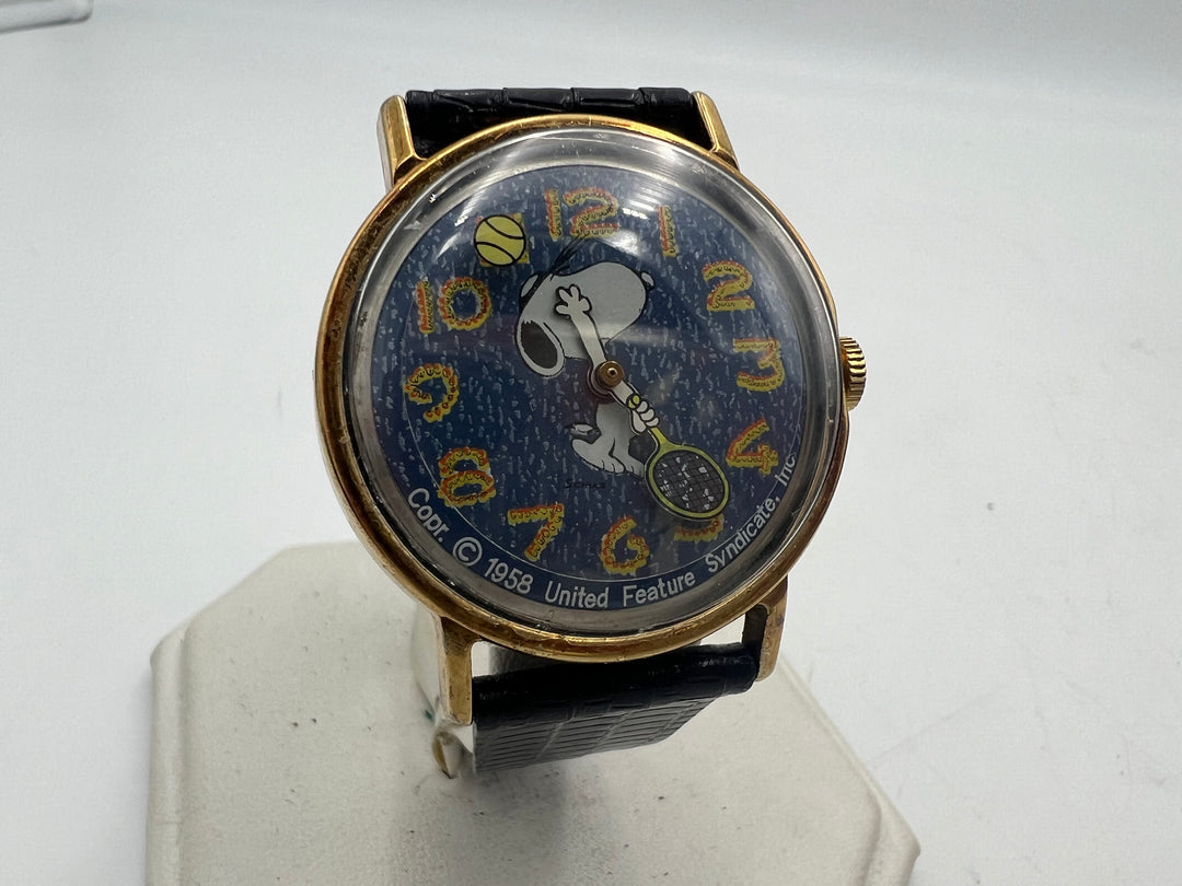 u234 Timex 1958 Snoopy Tennis Watch