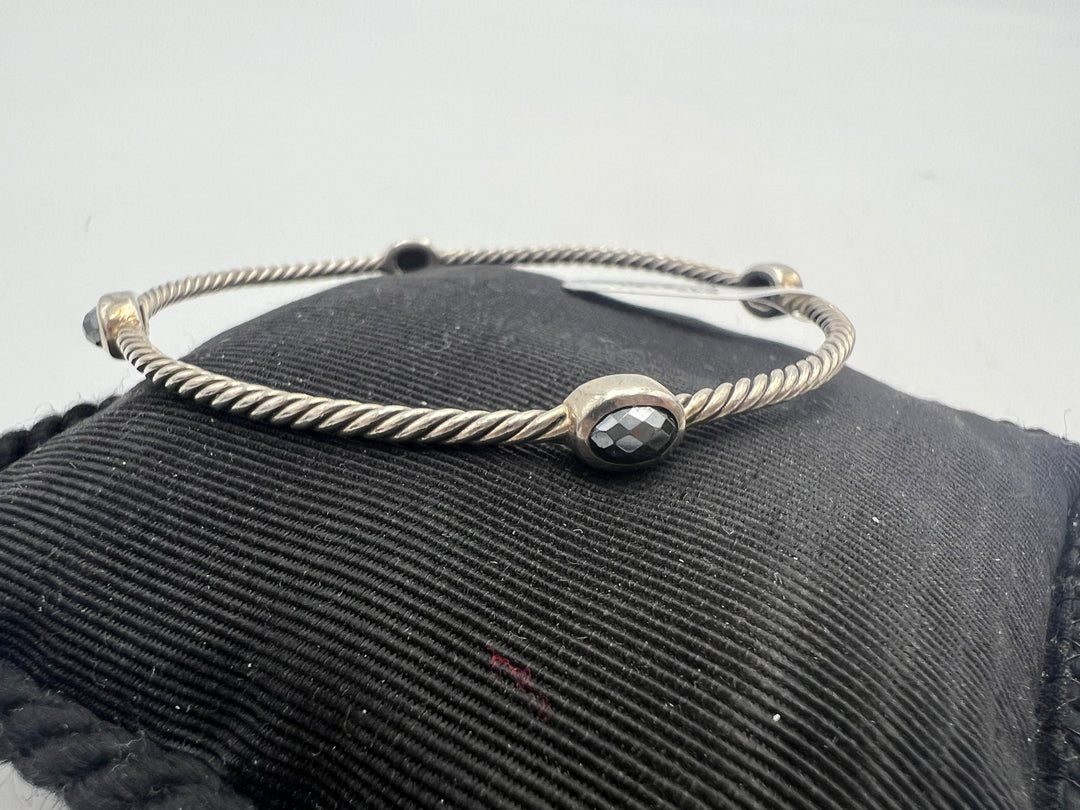 u238 Beautiful David Yurman Sterling Silver Twisted Bracelet